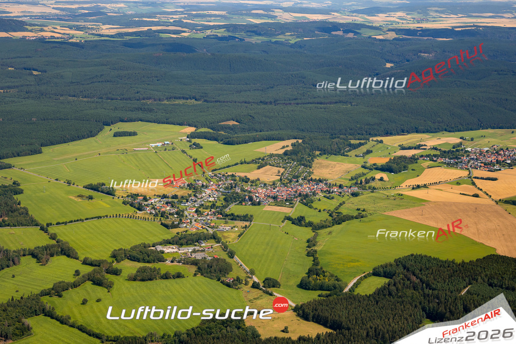 Das Luftbild zeigt : Pennewitz Ilmenau - Die Luftaufnahme wurde 2024 vom UL-Flugzeug aus erstellt ( keine Drohne ) - Hochauflösende Luftaufnahme - Für grossformatige Ausdrucke geeignet. Die Geschenkidee !Mit Lizenz und Bildrechte bestellbar