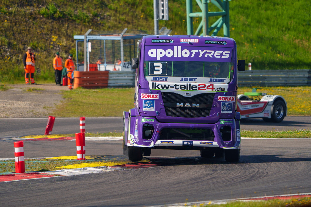 A7407551 | 14.07.2024 Goodyear FIA European Truck Racing Championship (ETRC) NürburgringBild: #3 Sascha Lenz im SL APOLLO TYRES TRUCKSPORT MAN Ausgang Vedol Schikane - Realisiert mit Pictrs.com