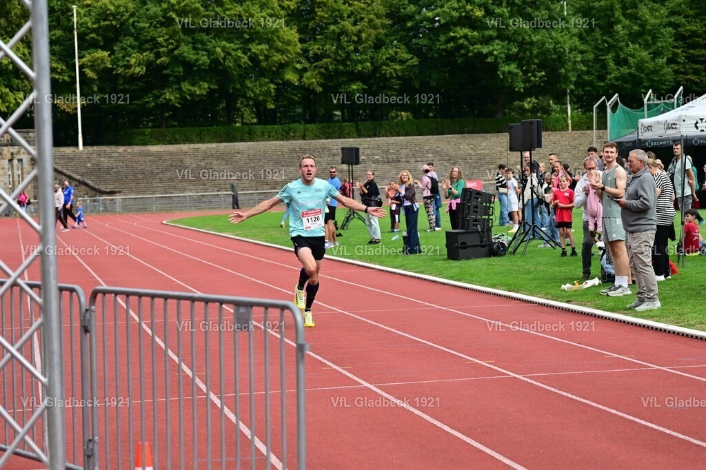 2026-08-23_Sparkassenlauf_HM_RM_001844 | Die Fotografen - Realisiert mit Pictrs.com