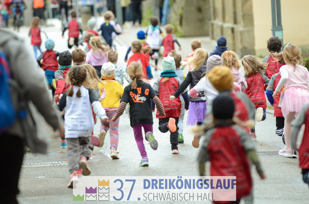 AOK JuniorCup 400m | 3Koenigslauf 2023 - Realisiert mit Pictrs.com