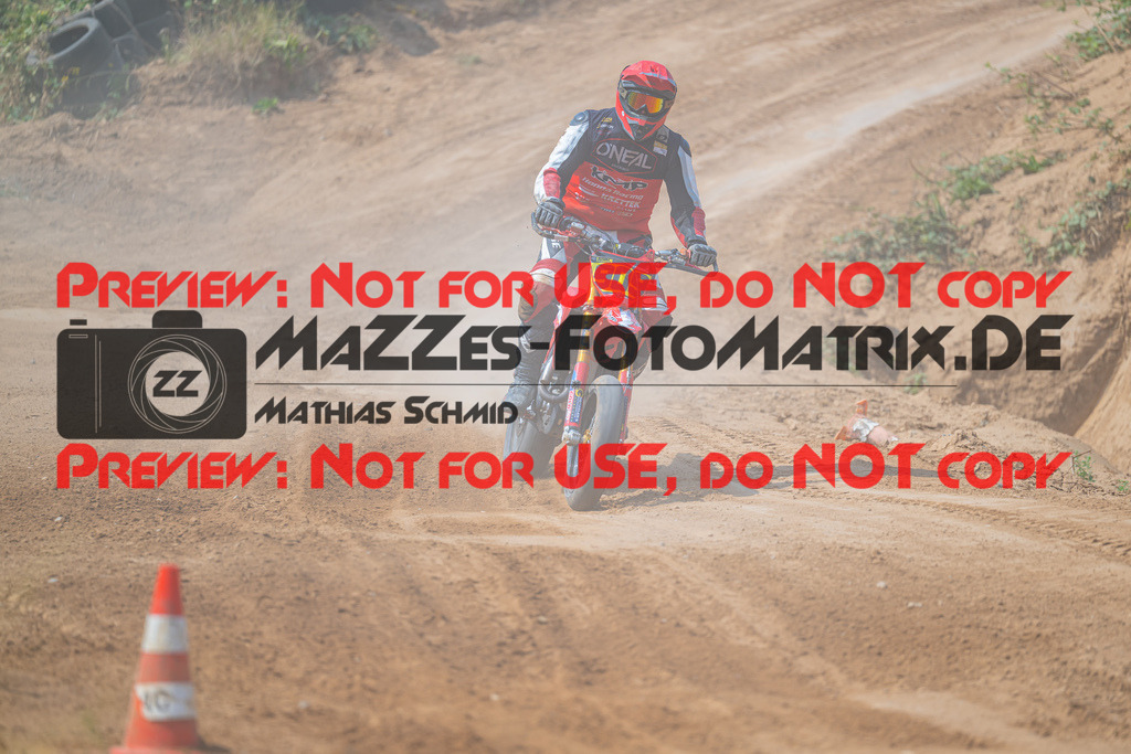 MaZZes-Fotomatrix-20260816-618071 | S2