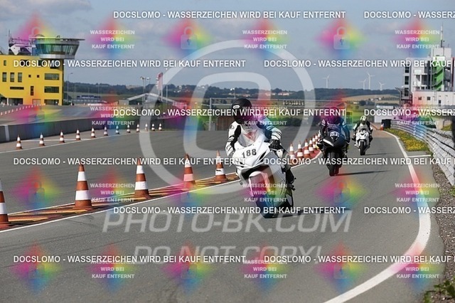 2016-07-01-PBK-1675 | Sportfotografie; SlowMotion; Video; Rennstrecke; Hafeneger; RSE; Speer; Trackday; Motorsportarena; Hockenheimring; Brno; Most; Barcelona; Valencia, Benny; Kaetzmer;