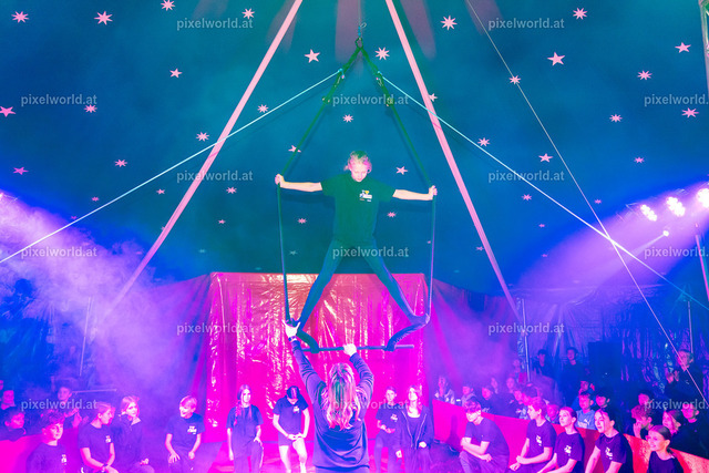 Zirkusvorstellung der MS Feldkirchen Digital | Bildershop von pixelworld.at - Realisiert mit Pictrs.com