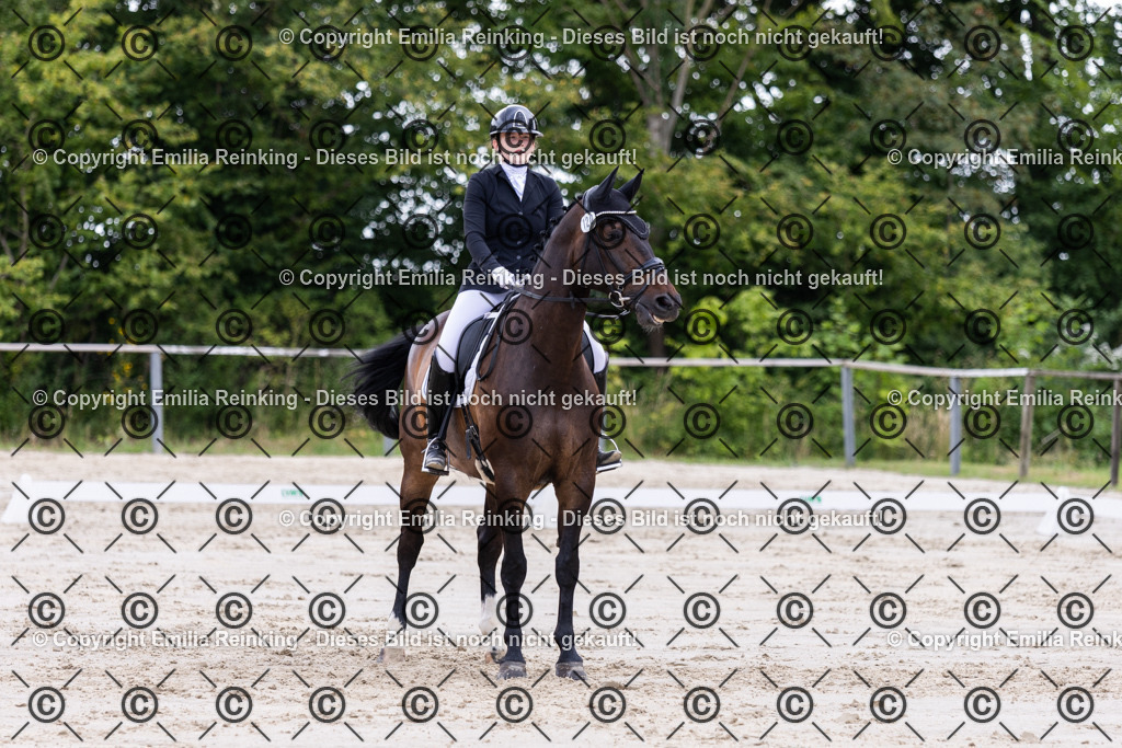 CL5A1950 | Emilia Reinking Fotografie - Realisiert mit Pictrs.com