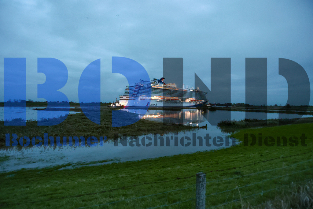  30.10.2023 - 
 | Sebastian Sendlak / Bochumer Nachrichtendienst (BOND) - Ueberfuehrung Carnival Jubilee - Meyer Werft Papenburg - Realisiert mit Pictrs.com