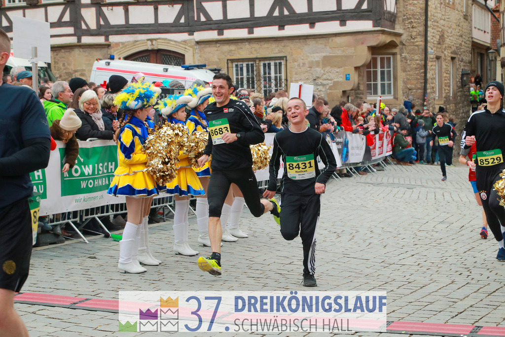 Roewisch Wohnbau Cup 5000m | 3 Koenigslauf 2023 - Realisiert mit Pictrs.com
