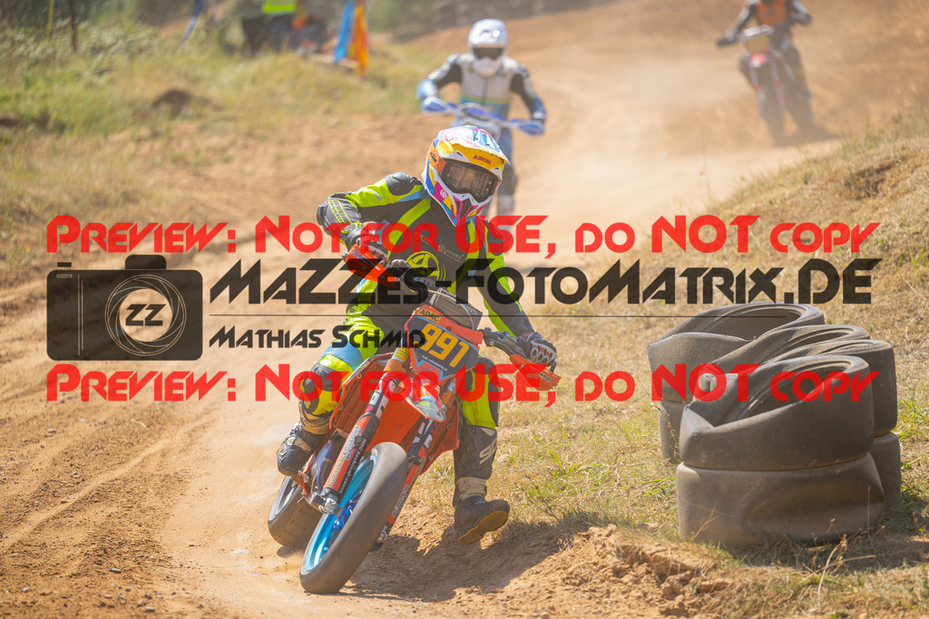 MaZZes-Fotomatrix-20260815-607064 | S2