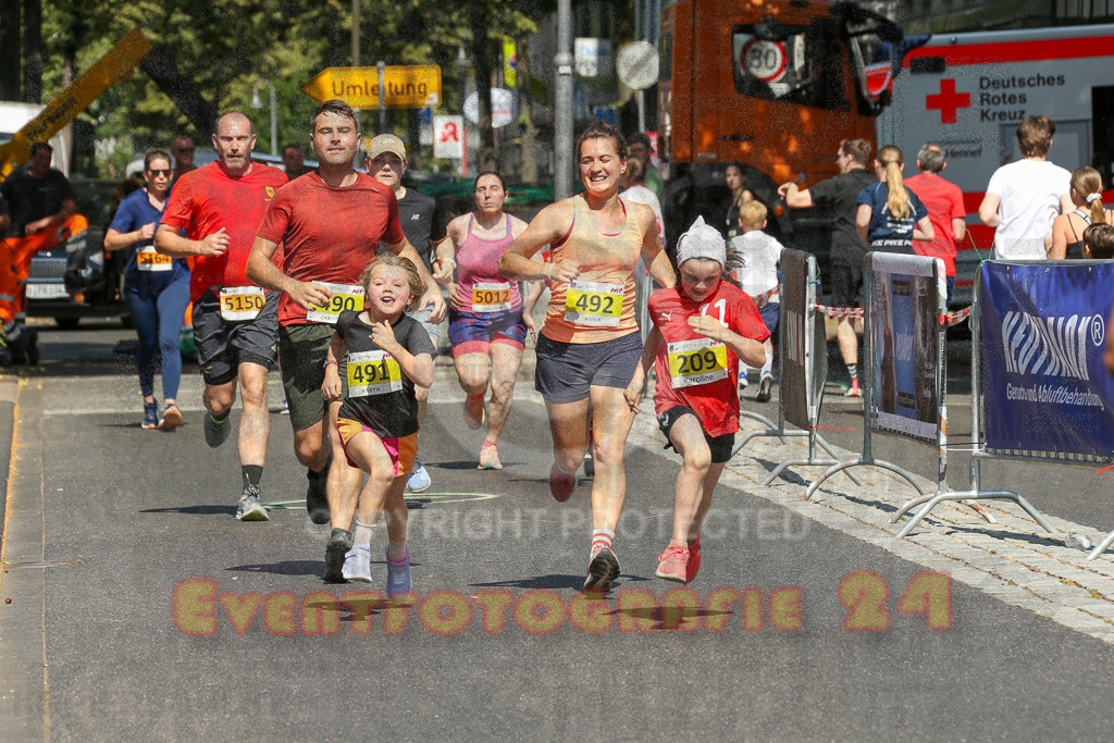 250621_1052_EX1_2964 | Sportfotografie im Rhein-Sieg Kreis, Köln, Bonn, NRW, Rheinland Pfalz, Hessen, etc. Unser Tätigkeitsfeld umfasst den Laufsport vom Volkslauf über den Marathon, Duathlon, Triathon bis zum Ultralauf wie Kölnpfad Ultra oder Schindertrail.