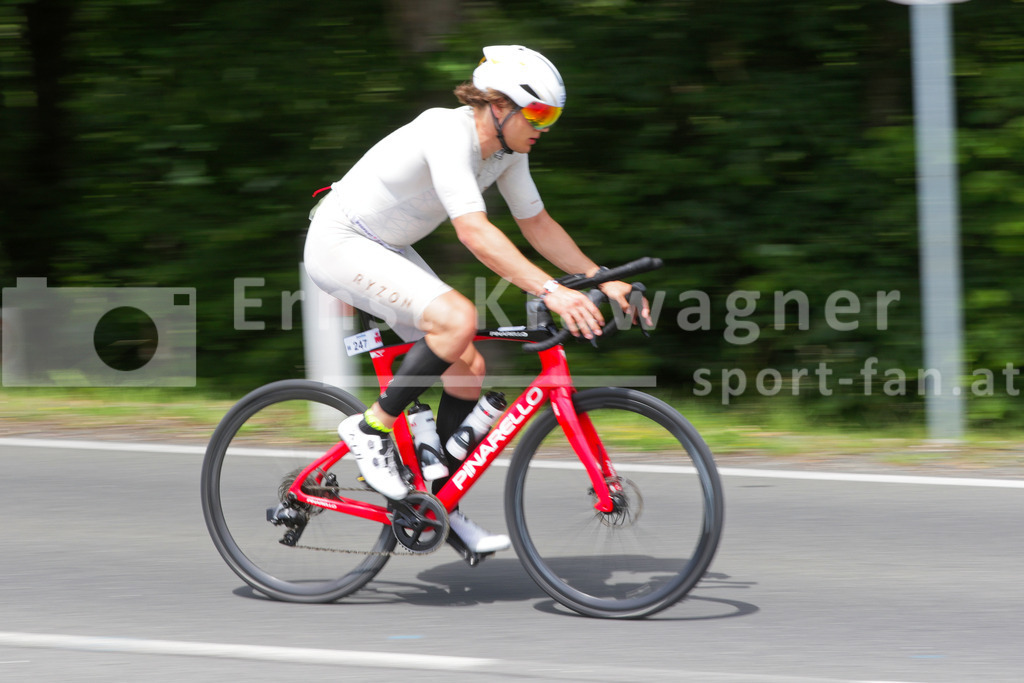 Klagenfurt 2026 | Benedikt Baumgartner (AUT) Ironman, Klagenfurt 2026,  Lambichl, Klagenfurt , Austria. Photo: Ernst Krawagner - Realisiert mit Pictrs.com