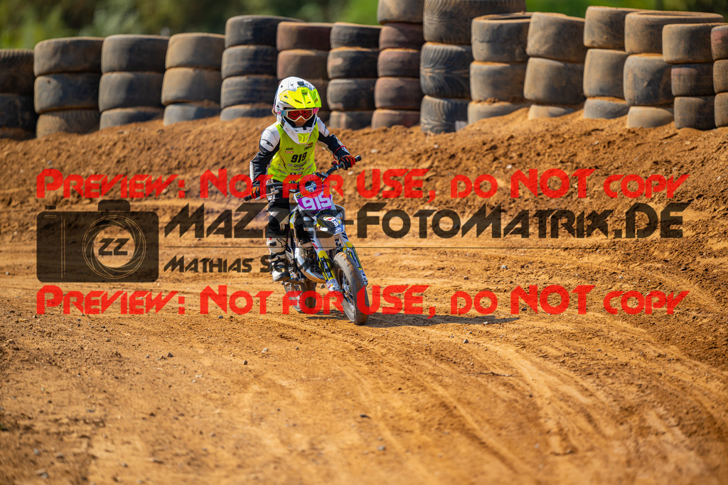 MaZZes-Fotomatrix-20260815-605213 | ROOKIES