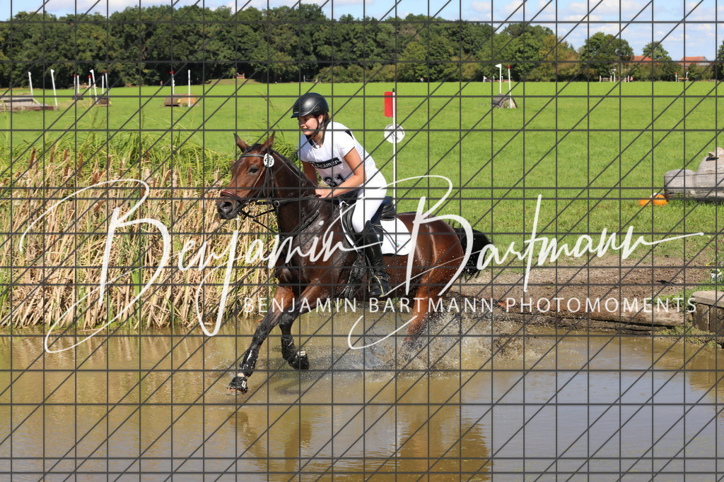 AZ2A9956 | Benjamin Bartmann Photomoments