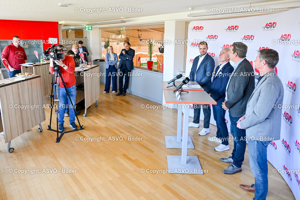 ASVÖ_ Pressekonferenz Spendentool_ 05.03.2026-34 | 05.03.2026, GRAZ, AUT, ASVÖ, Pressekonferenz Spendentool, Wie ermöglichen Spenden, im Bild Christoph Högler (FanInvest), Peter Reichl (Präsident ASVÖ Österreich), Björn Lobenwein (Obmann Dynamo Sport), Michael Horvath, (Vize Präsident ASVÖ Steiermark)© ASVÖ Steiermark/Dostal - Realisiert mit Pictrs.com