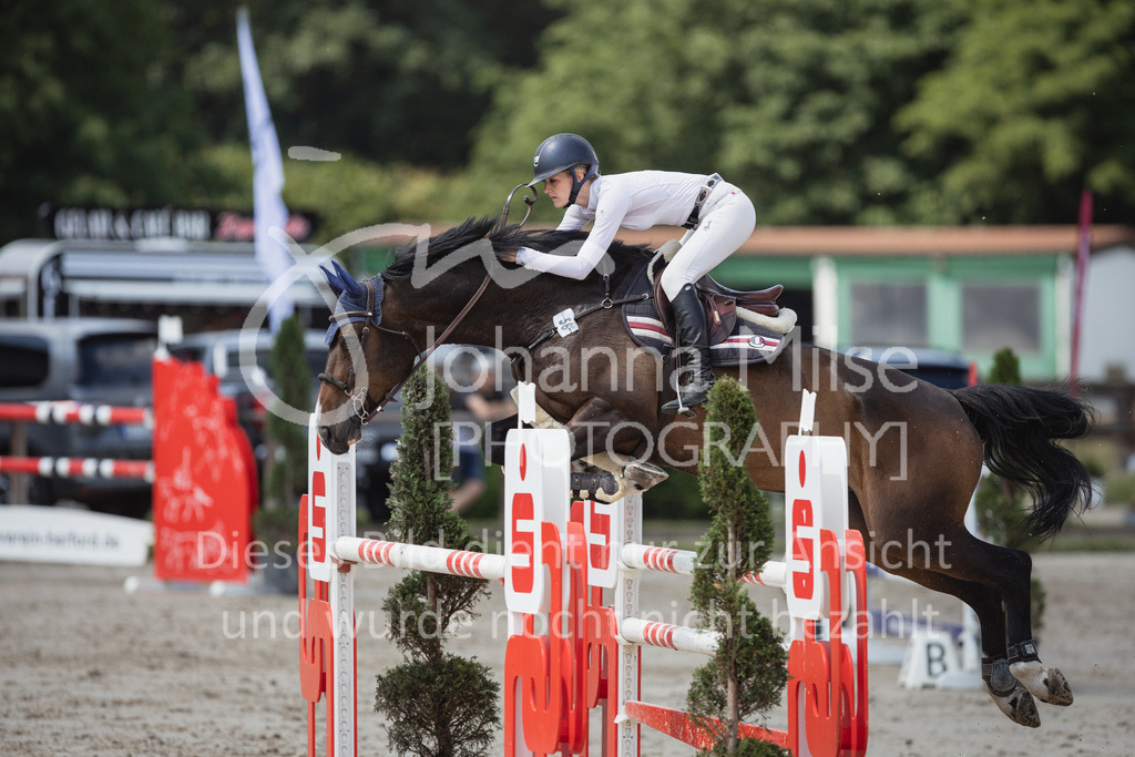 230624_PfSpTa_M2-Spr-924 | Deine schönsten Turniermomente als professionelle Fotos! Entdecke hochwertige Pferdesport-Fotografie im Online-Shop. Jetzt Fotos finden & bestellen!