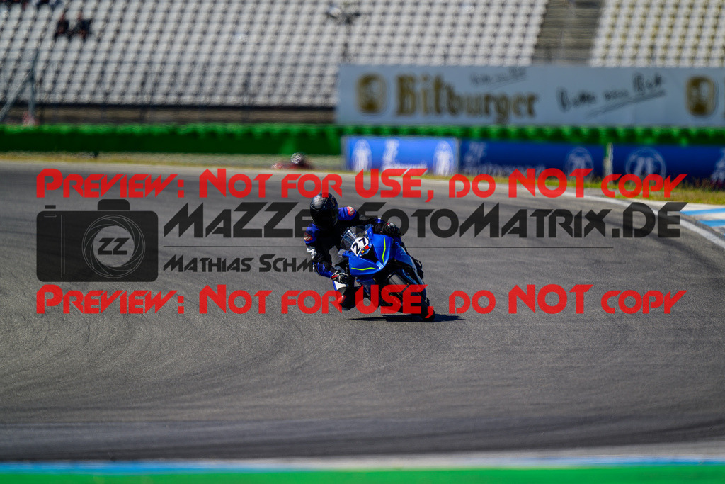 MaZZes_FotoMatrix_240615_6007705_4142 | ROT