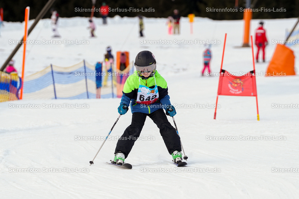 SRF_02.01.2026_1129 | Skirennfotos,Serfaus,Fiss,Ladis,Kinderskirennen,Winter,Tirol,Oberland,skirace,SFL,feelfree,weil wir's genießen,ski,Ski,skifahren,Sonnenplateau, - Realisiert mit Pictrs.com