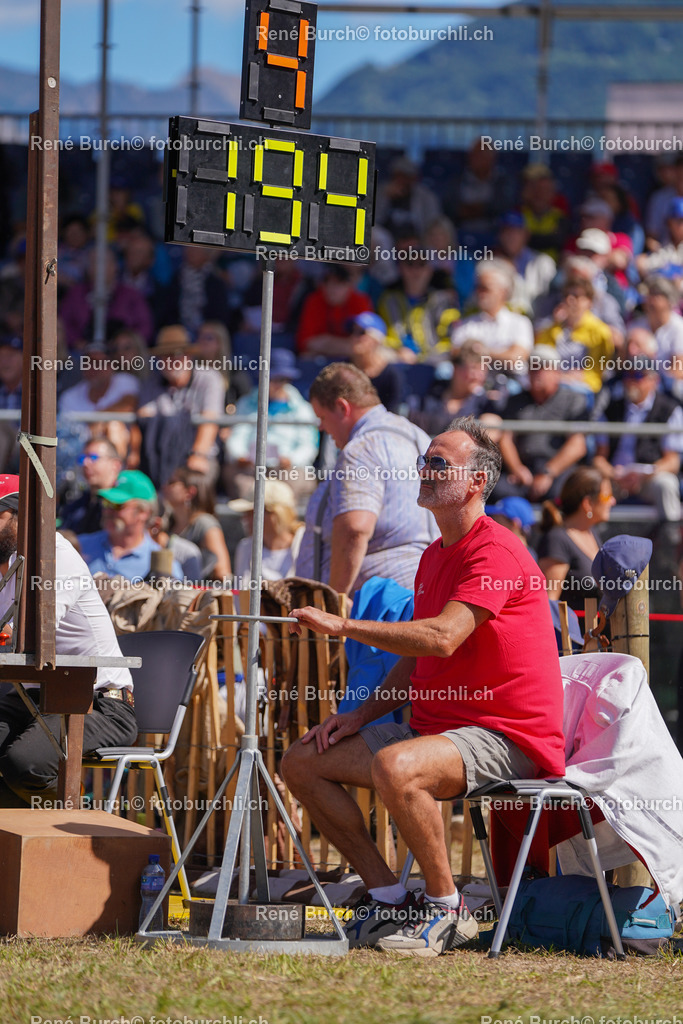 DSC09937 | René Burch leidenschaftlicher Fotograf aus Kerns in Obwalden.  Hier finden sie Sport, Landschaft und Natur Fotografie.
 - Realisiert mit Pictrs.com