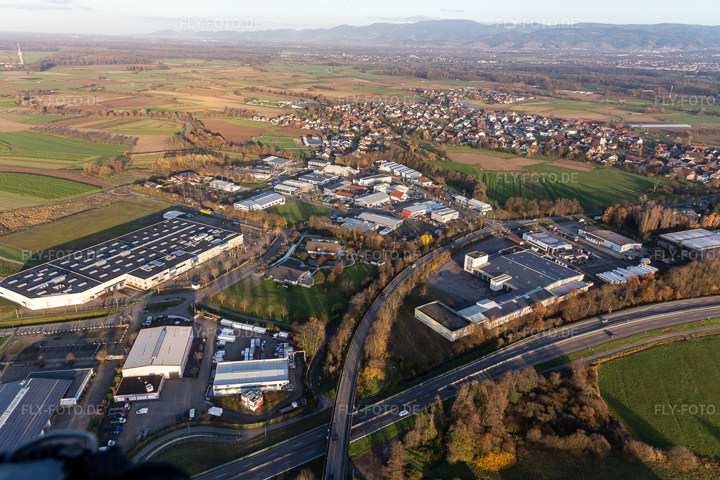 Luftbild: Industriegebiet Sand, Orsay im Ortsteil Sand in Willstätt im Bundesland Baden-Württemberg in Deutschland. Foto: IMG_119990.jpg vom 30.11.2019 durch Werner Riehm/FLY-FOTO.de