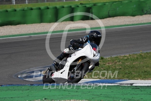 2025_04_29_PBK_21262 | Sportfotografie; SlowMotion; Video; Rennstrecke; Hafeneger; Speer; Racing; RSE; BMW; CBO; Trackday; Motorsportarena; Hockenheimring; Brno; Most; Barcelona; Valencia