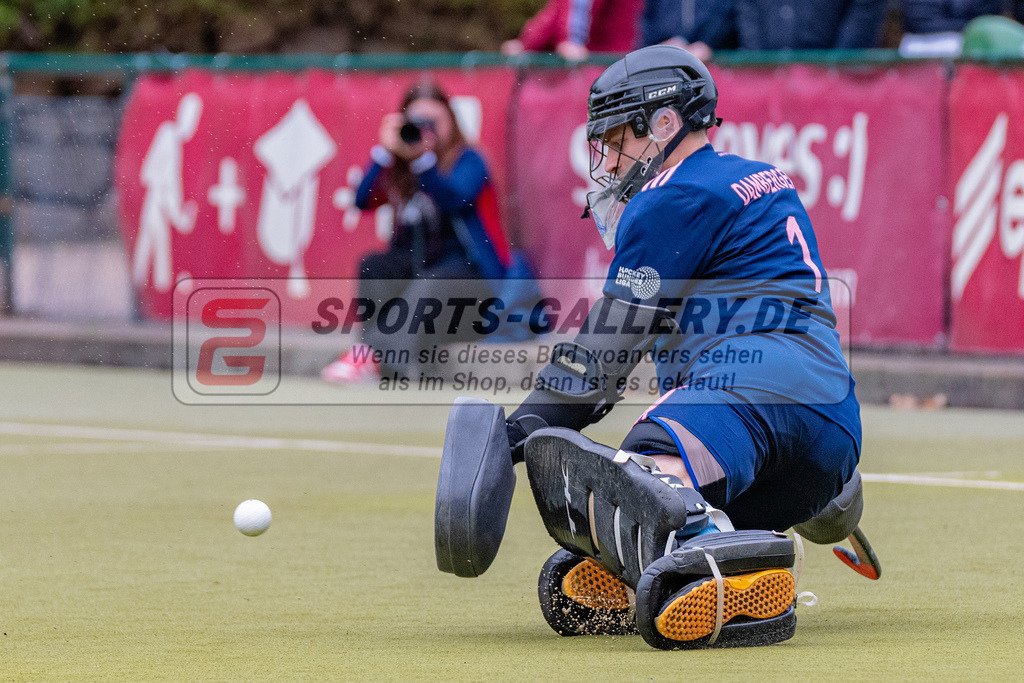 SM_20250927-D85_4395 | 1.BL-Feld - Hinrunde (M) UHC - MHC / 2:0 (1:0)