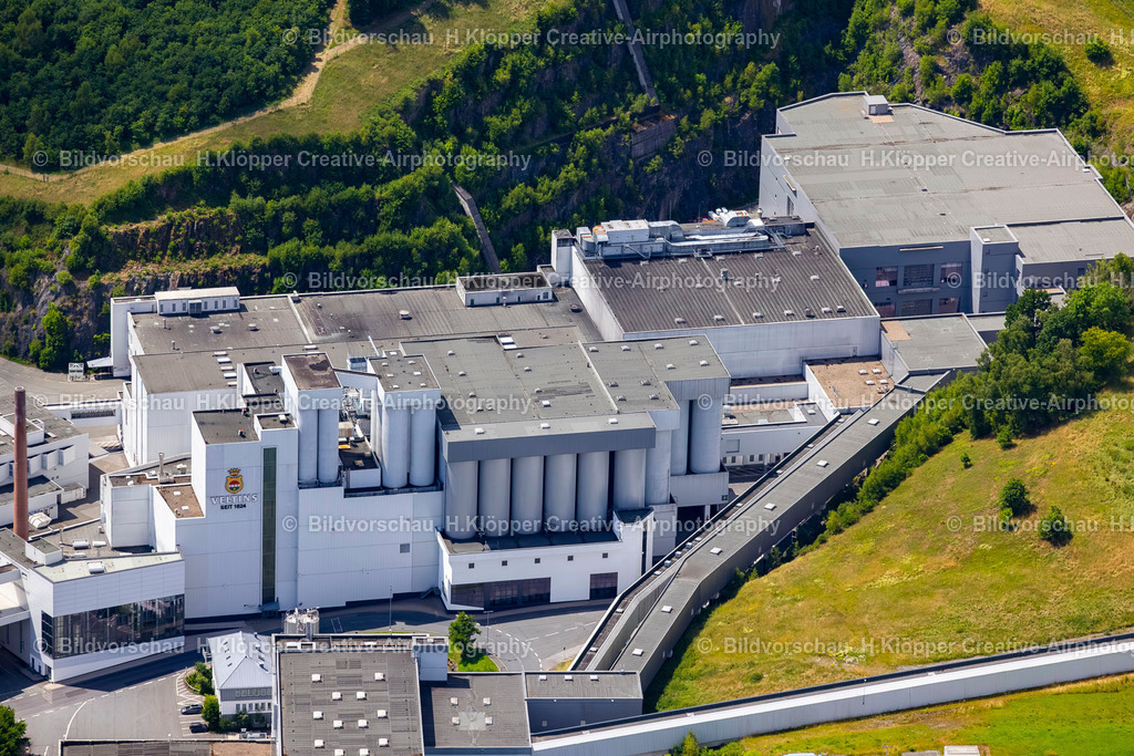Luftbild Grevenstein-5068 | Luftbild Bierbrauerei- Werksgelände der Veltinsbrauerei in Grevenstein im Bundesland Nordrhein-Westfalen - Realisiert mit Pictrs.com