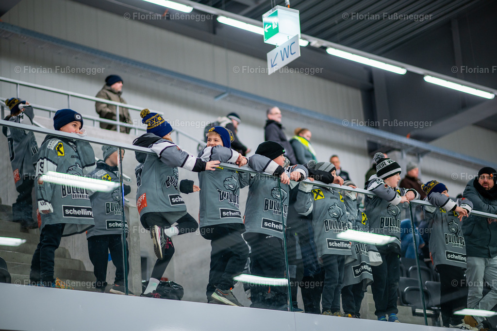 2025-03-01-Bärencup Wil-317 | "Fussifoto.com – Ihr Ansprechpartner für hochwertige Fotografie! Entdecken Sie kreative Bilder und professionelle Dienstleistungen. Kontaktieren Sie uns für Ihre Projekte!"