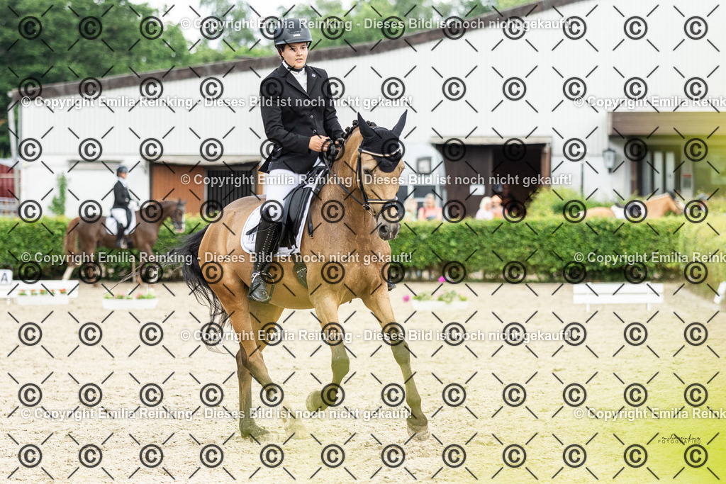 CL5A1264 | Emilia Reinking Fotografie - Realisiert mit Pictrs.com