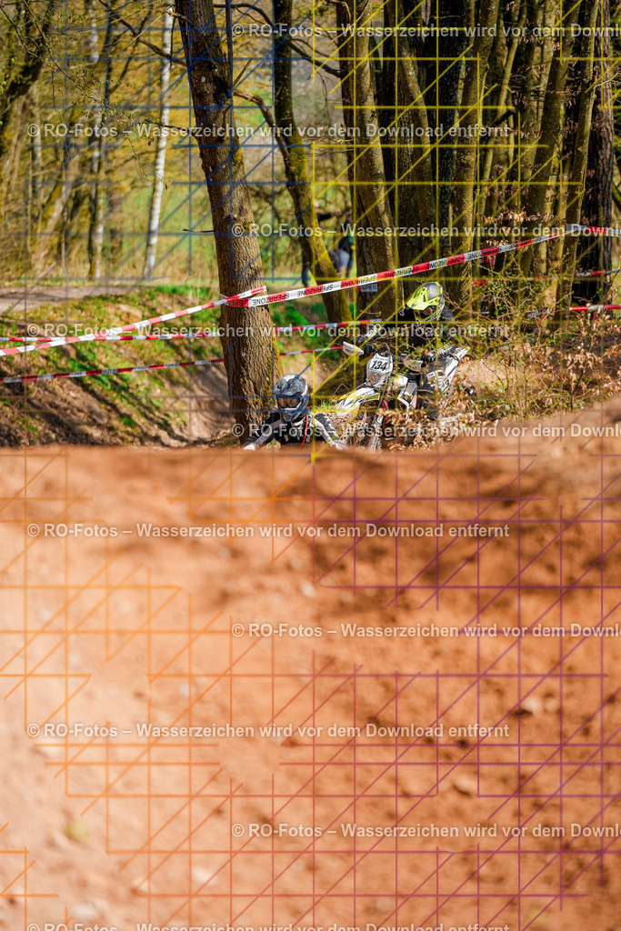 2 Lauf Mernes-1149 | Sportfotografie von RO-Fotos: Motorsport, Motocross, Enduro, Laufveranstaltungen und Triathlon. Professionelle Fotos von Sportlern und Events. - Realisiert mit Pictrs.com