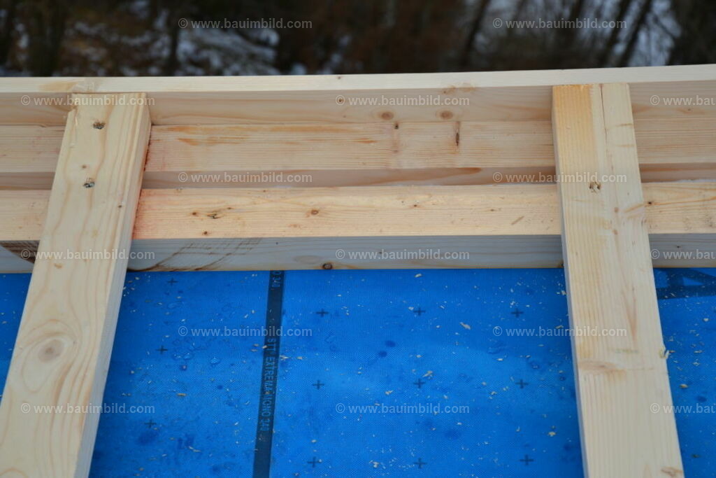 bib-lg09-holzbau-0191 | Nach LV-Leistungsgruppen sortierte Detailfotos über den Bau eines Hauses. Alle Hausbau-Bilder direkt vom Urheber und Autor der Website Haus-Selber-Bauen.com