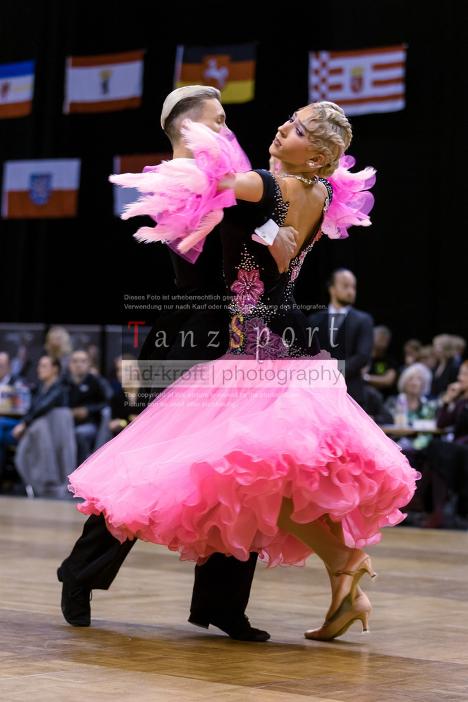 20241102_DM_HGR_Std_09875 | Tanzsportbilder, Standardtanz, Lateintanz, WDSF, DTV, LTVB, dancecomp, goc, hessen tanzt, blaues band der spree, walzer, tango, wiener walzer, slowfox, quickstepp, samba, rumba, cha-cha-cha, paso doble. jive, hd-kroft photography, turniertanzsport