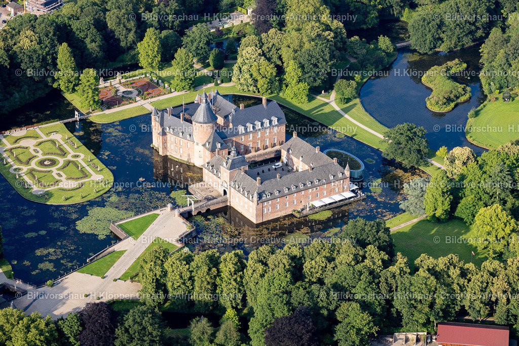 Luftbilder-Isselburg-9974 | Luftbilder Isselburg Stadt in Nordrhein Westfalen Burg Isselburg das Wasserschloss am Niederrhein - Realisiert mit Pictrs.com