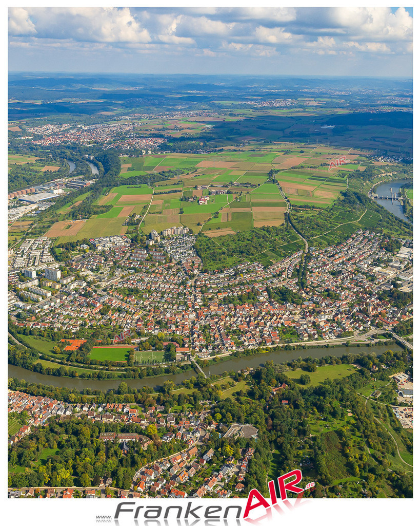 Luftbild Vs Google Maps  Neckarweihingen  Ludwigsburg -Das Luftbild wurde 2025 vom UL-Flugzeug heraus erstellt ( keine Drohne ) - Hochauflösende Luftaufnahme -Nicht vergleichbar mit Google Maps oder Satelittenbilder- Die Geschenkidee !Mit Lizenz und Bildrechte bestellbar