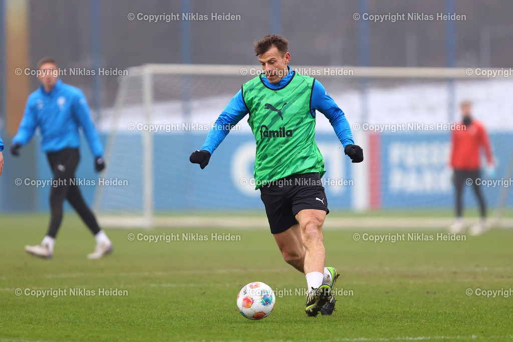 NH_HolsteinKiel_Training_11022026 | #22 Stefan Schwab (Holstein Kiel)Fußball I Herren I Training I Saison 2025-2026 I Holstein Kiel I 11.02.2026 I Citti-Fußballpark