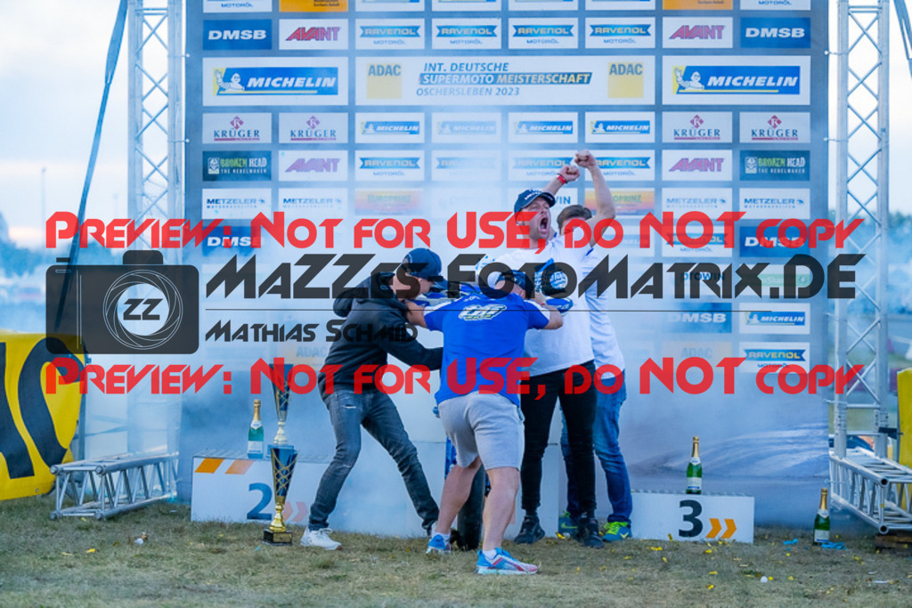 MaZZes_FotoMatrix_231001_1201 | S1