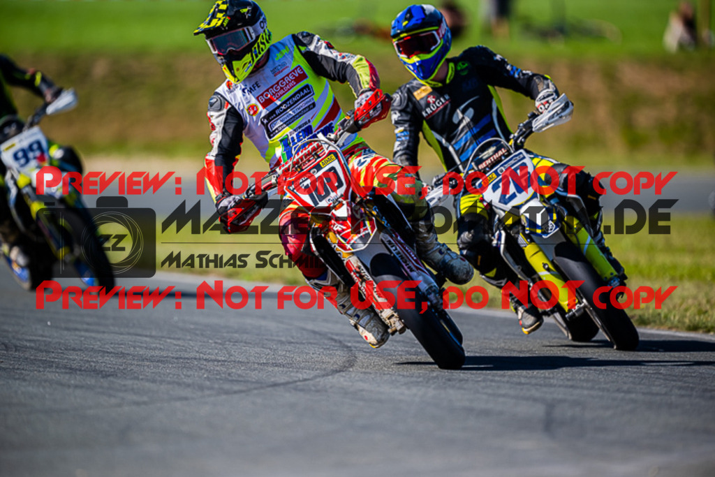 MaZZes_FotoMatrix_220904_7531 | S3