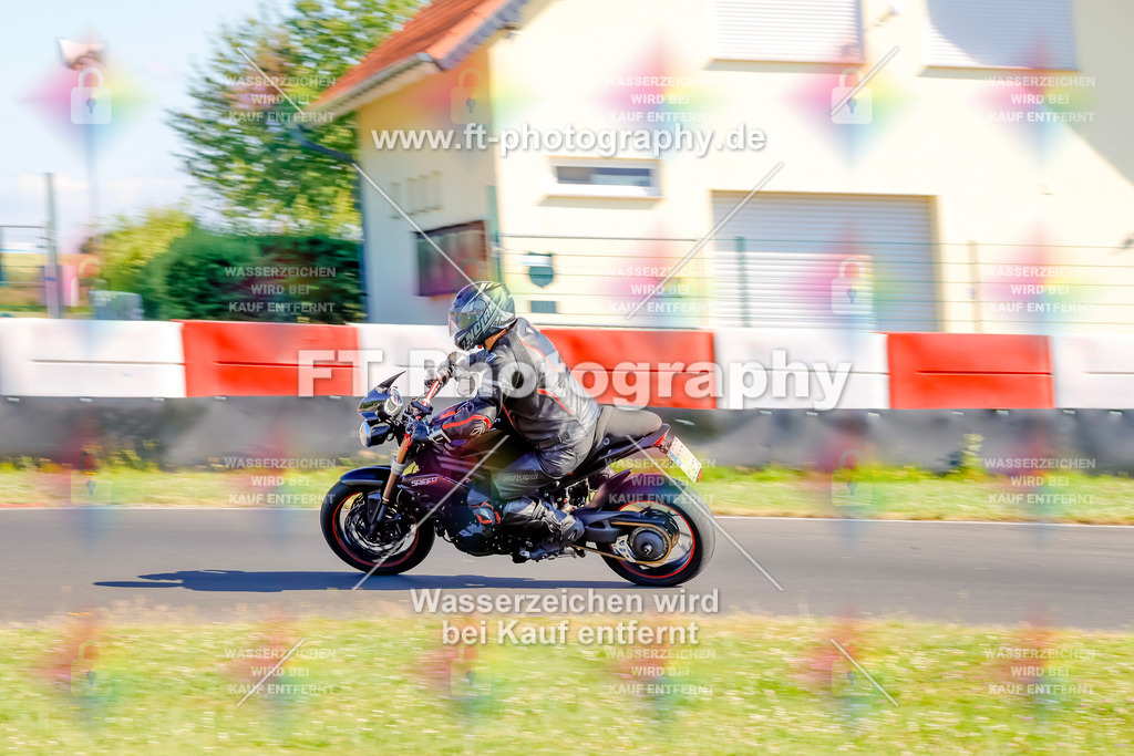 _MOT8832 | Hier findet Ihr Bilder von Touristenfahrten auf der Nürburgring Nordschleife oder von anderen Veranstaltungen die ich besucht habe. Viel Spass beim Durch Schauen 