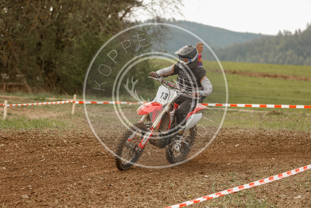4TaktLauf1-841 | koppe-media - Realisiert mit Pictrs.com