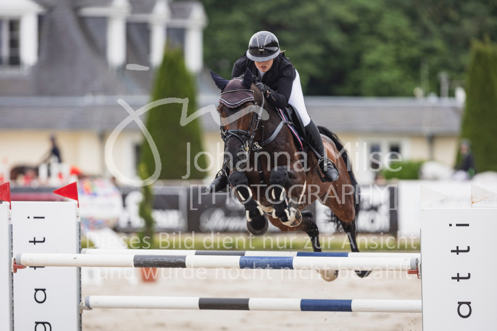 250601_MayDays_GP-515 | Deine schönsten Turniermomente als professionelle Fotos! Entdecke hochwertige Pferdesport-Fotografie im Online-Shop. Jetzt Fotos finden & bestellen!