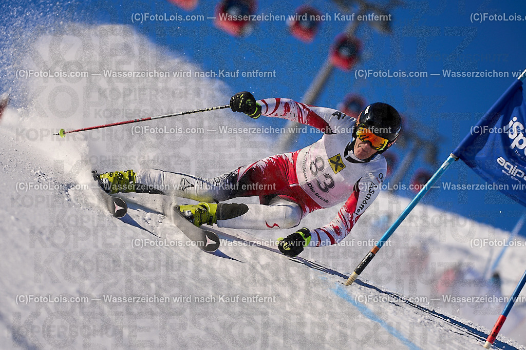 ALP3024_MASTERS-Cup_GS-B Herrn_Untermair Christian | (C)FotoLois.com, Alois Spandl. FIS Masters-Cup Wildschönau, Giant Slalom auf der Piste Schatzberg GS, Siegerehrung auf dem Dorfplatz Niederau, Sa 13. Januar 2024.