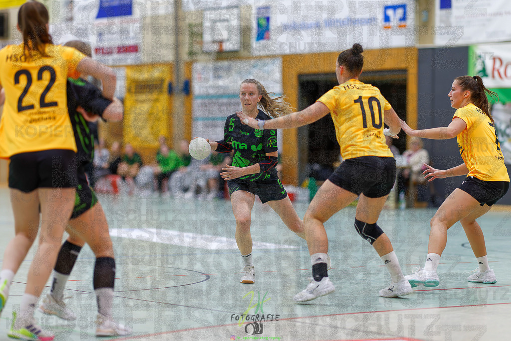 Frauen Oberliga Mitte (HHV); HSG Kleenheim/Langgöns II - HSG Eibelshausen/Ewersbach | Frauen Oberliga Mitte (HHV); HSG Kleenheim/Langgöns II - HSG Eibelshausen/Ewersbach am 01.11.2025 in Oberkleen (Weidig-Halle)Photo © 2025 - Jörg Heinrich - Realisiert mit Pictrs.com