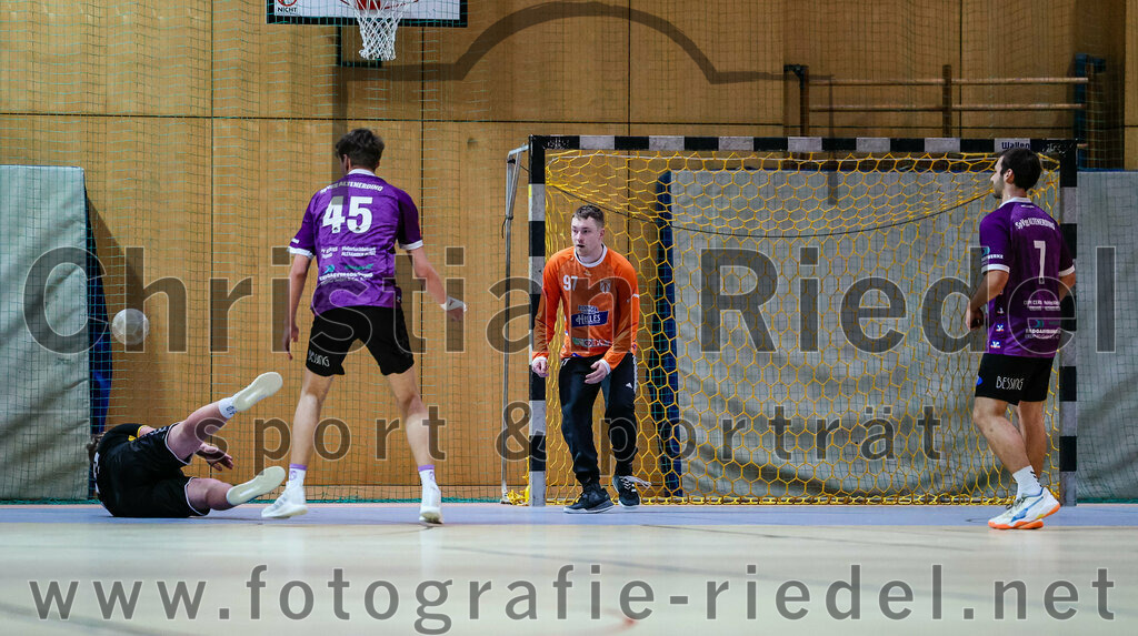 2023-12-16_075_SpVgg_Altenerding_gegen_HF_Scheyern | Erding, Deutschland, 16.12.2023:
Handball, Bezirksoberliga Männer 2023 / 2024, 11. Spieltag, SpVgg Altenerding gegen HF Scheyern, Endergebnis: 33:21

Foto: Christian Riedel / fotografie-riedel.net