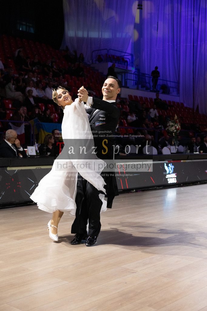 IMG_7670 | Tanzsportbilder, Standardtanz, Lateintanz, WDSF, DTV, LTVB, dancecomp, goc, hessen tanzt, blaues band der spree, walzer, tango, wiener walzer, slowfox, quickstepp, samba, rumba, cha-cha-cha, paso doble. jive, hd-kroft photography, turniertanzsport