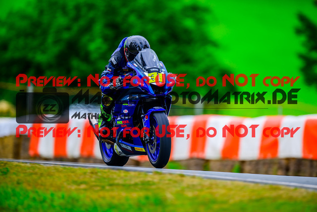 MaZZes_FotoMatrix_240726_6007705_1980 | R7