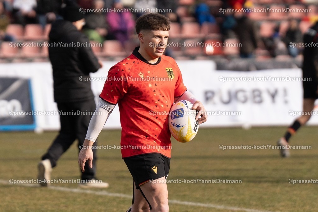 YDR1602250101012 | 16.02.2025, xydrx, Rugby Europe Championship, Deutschland - Belgien, 15er Männer, Auestadion Kassel: Michael McDonald (Deutschland #9) 
