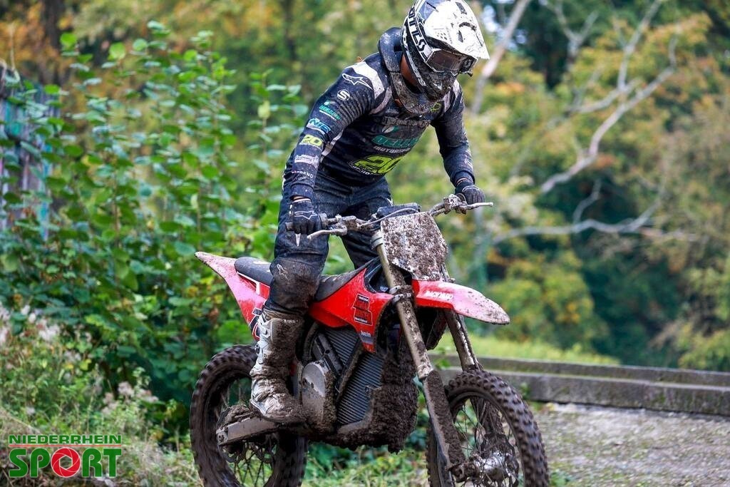 OpenTrack2024_Sonntag_Experten_095 | Bildergalerie von Sport-Ereignissen aber auch von weiteren spannenden Dingen - nicht nur vom Niederrhein. In Anlehnung an den bekannten Spruch von Hanns Dieter Hüsch heißt das Motto: "Niederrhein ist überall".  - Realisiert mit Pictrs.com