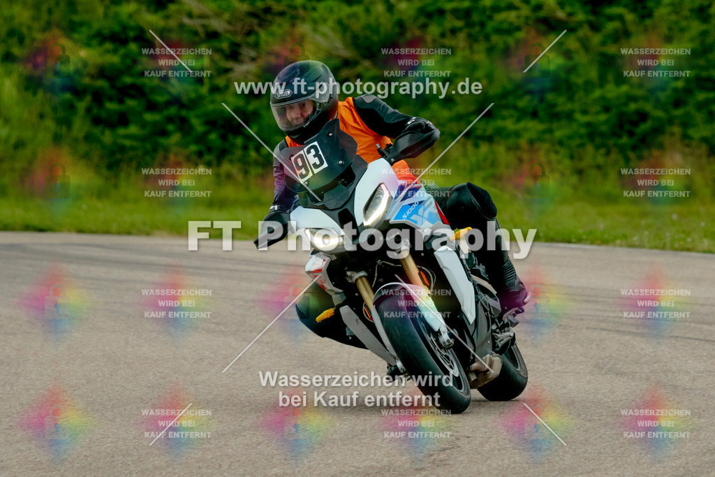 _7D21376 | Hier findet Ihr Bilder von Touristenfahrten auf der Nürburgring Nordschleife oder von anderen Veranstaltungen die ich besucht habe. Viel Spass beim Durch Schauen 