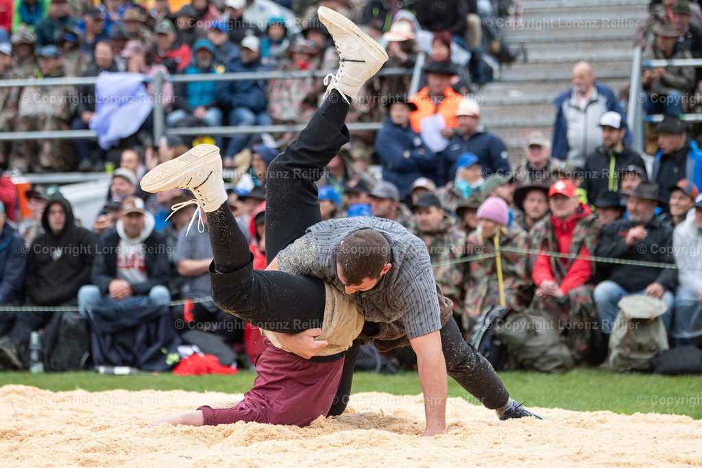 Schwingen -  Schwarzseeschwinget 2024 | Schwarzsee, 23.6.24, Schwingen - Schwarzseeschwinget.