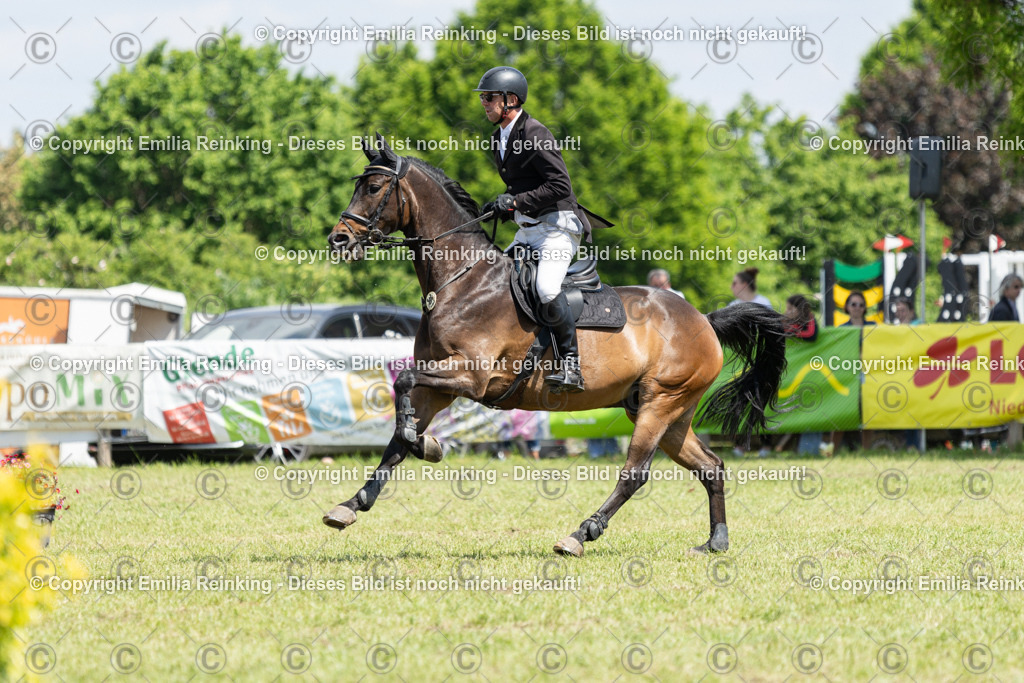 CL5A8573 | Emilia Reinking Fotografie - Realisiert mit Pictrs.com