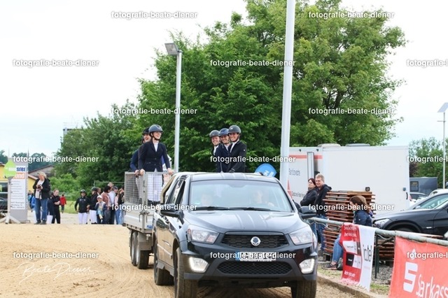 OHT1031 | Fotografie, Tiere, Hunde, Katzen, Pferde, Sportfotografie, Fotosession, Tierfotografie, Turnierfotografie, Fotografin, Fotograf - Realisiert mit Pictrs.com