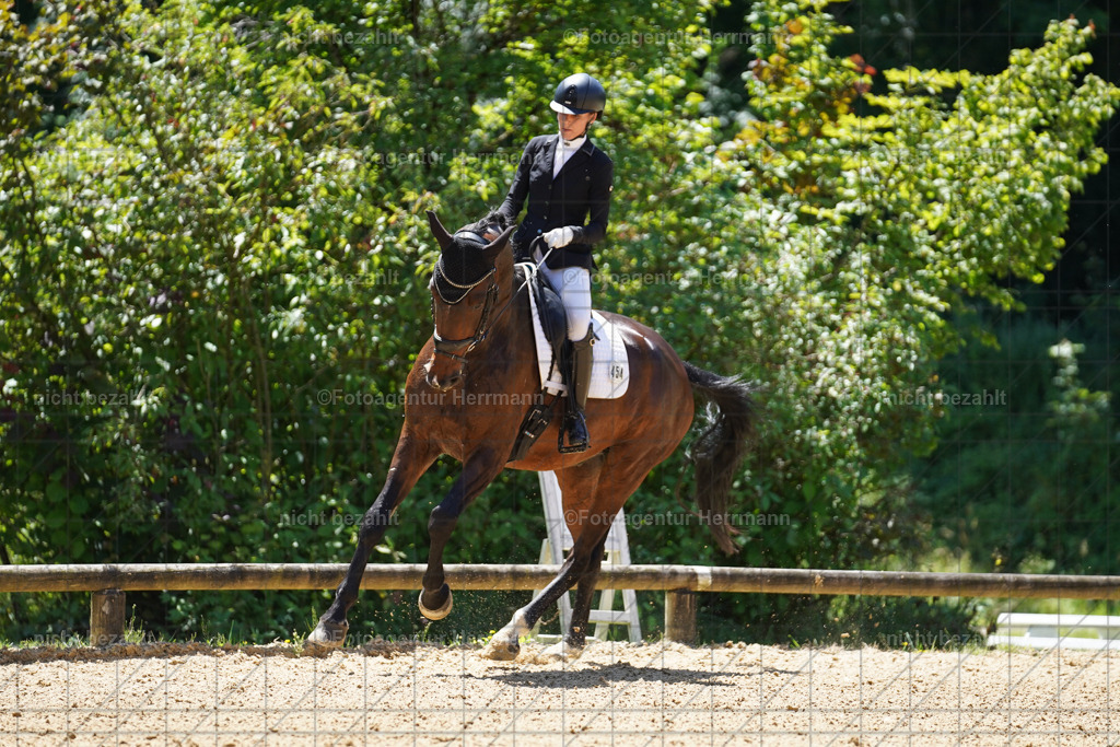 20240705-FAH04073 | Turnierbilder von Grafing, Reitsportbilder, Turnierfotos, Turnierfotografen Bayern, Pferdefotograf, Fotoagentur Herrmann