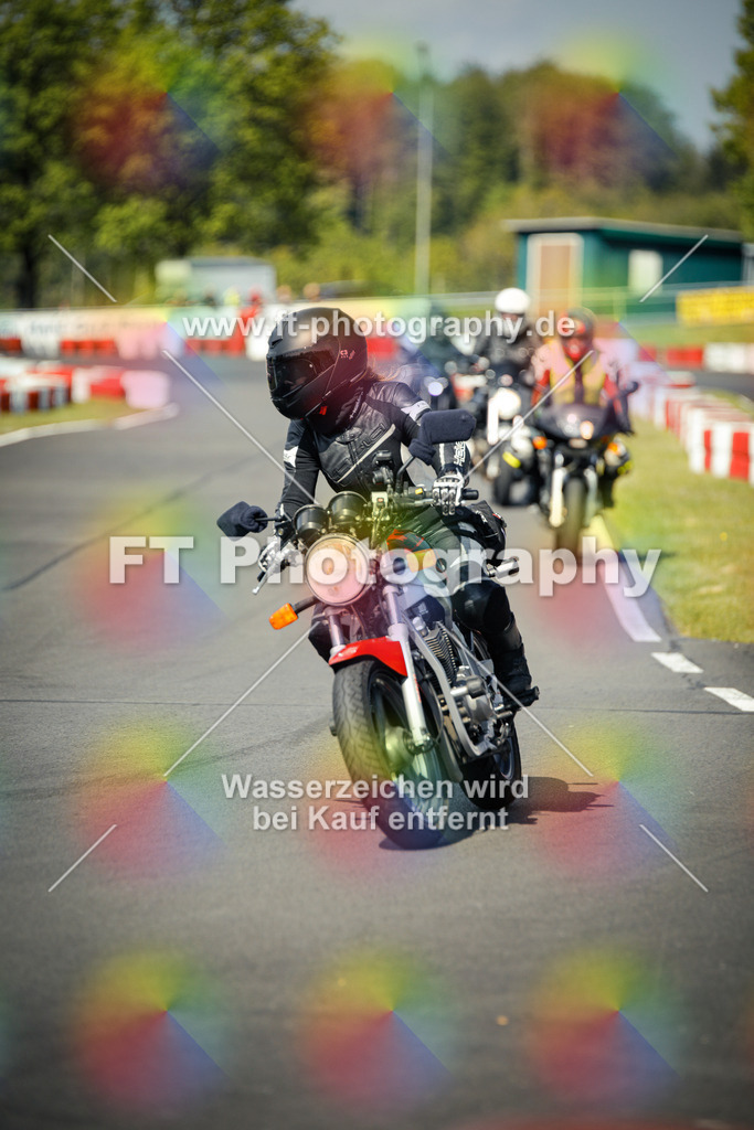 OBK_Mai_Martina_Markus-10542 | Hier findet Ihr Bilder von Touristenfahrten auf der Nürburgring Nordschleife oder von anderen Veranstaltungen die ich besucht habe. Viel Spass beim Durch Schauen 